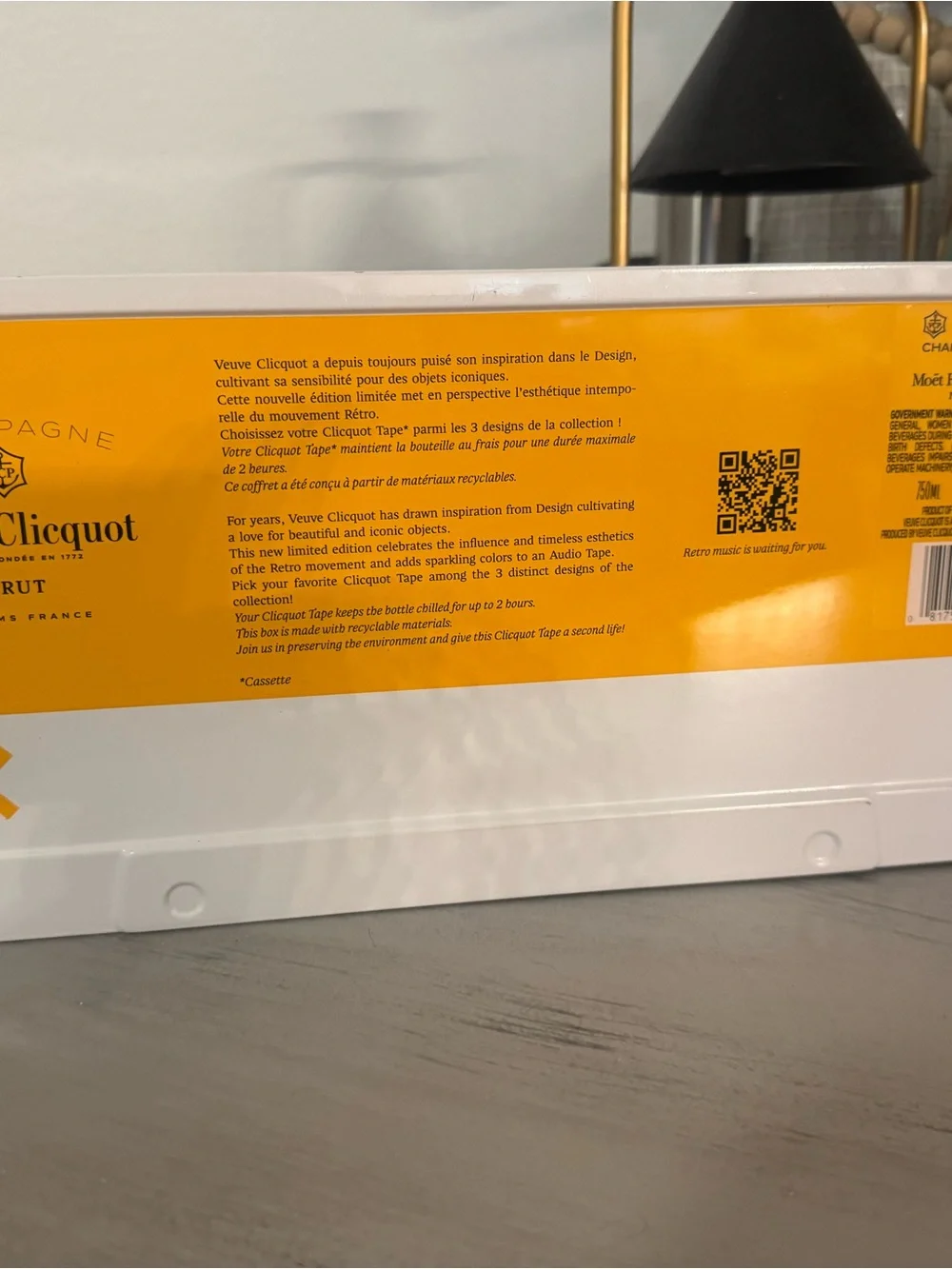 Veuve Clicquot Retro Cassette Tin - Multicolor